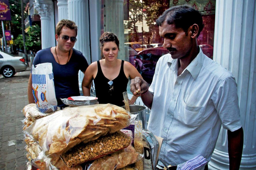 Best Street Foods in Kolkata - #TravelWorld